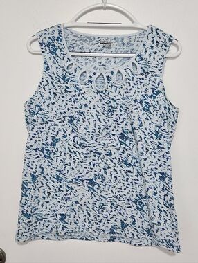 Basic Editions Women's Blue & White Printed Sleeveless Tank w/ Loop Neck Medium